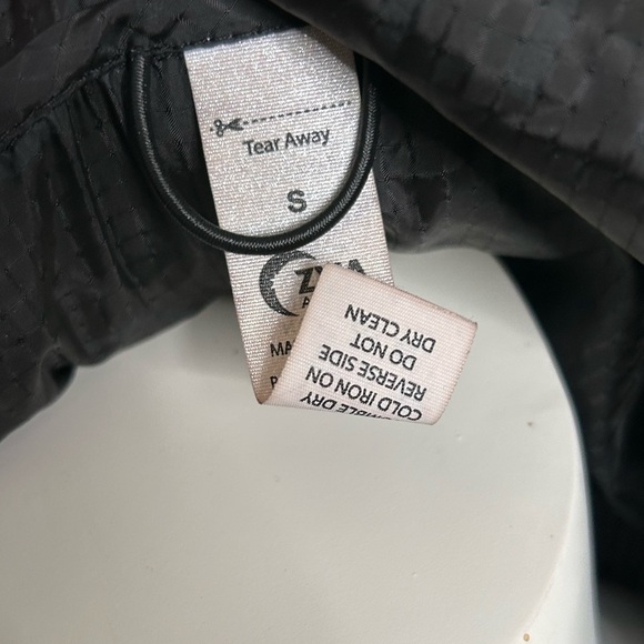 ZYIA Active Breeze Black Jacket size Small - Picture 6 of 6